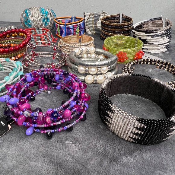 Beaded Bracelet Lot Bangle Cuff Chunky Boho 17 Piece Aztec Rhinestone Stones - Picture 2 of 7